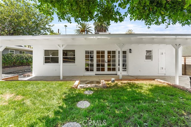 670 E Palm Avenue, Redlands CA: https://media.crmls.org/medias/01fef354-902c-49b0-b733-f3f94dacf438.jpg