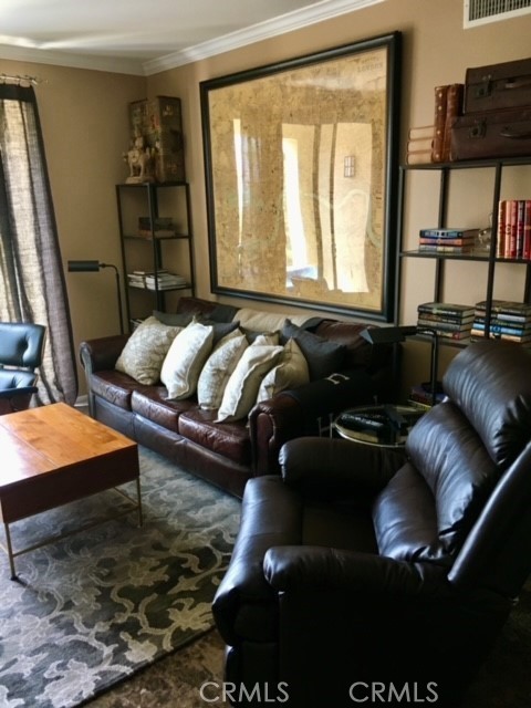 Detail Gallery Image 2 of 12 For 3435 Watermarke, Irvine,  CA 92612 - 2 Beds | 2 Baths