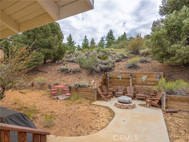 Detail Gallery Image 40 of 45 For 2196 Mariposa Ln, Big Bear City,  CA 92314 - 4 Beds | 2/1 Baths