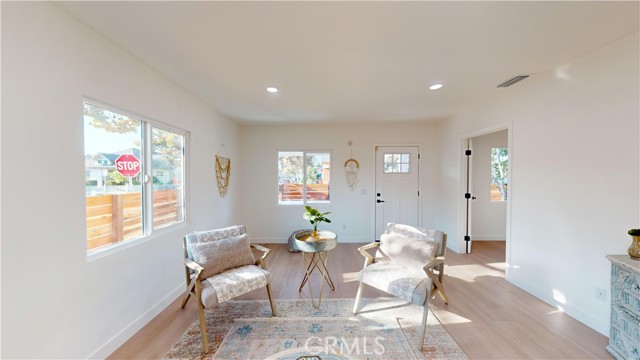 Detail Gallery Image 23 of 74 For 1330 W 2nd St, Santa Ana,  CA 92703 - 3 Beds | 1 Baths