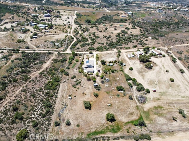39600 Calle Gayube, Hemet CA: https://media.crmls.org/medias/0202863b-cdcb-42a0-a089-75cb76734b2c.jpg