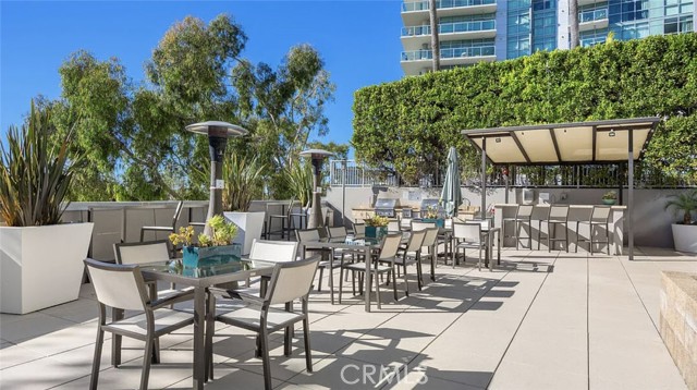 Detail Gallery Image 26 of 27 For 13650 Marina Pointe Dr #506,  Marina Del Rey,  CA 90292 - 2 Beds | 2 Baths