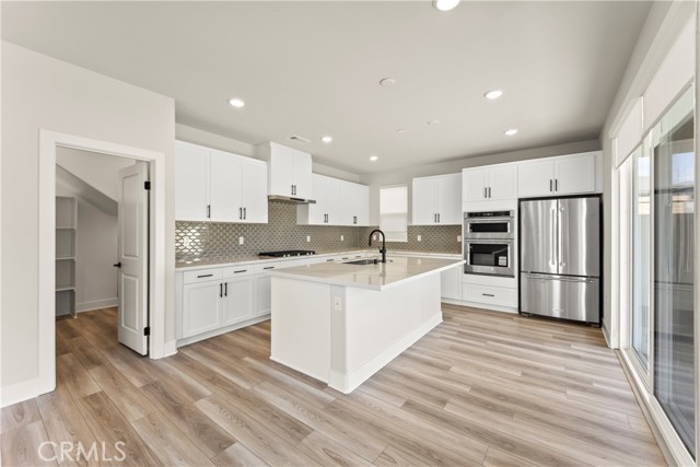 Detail Gallery Image 17 of 43 For 16701 Dara Ave, Chino,  CA 91708 - 5 Beds | 4/1 Baths