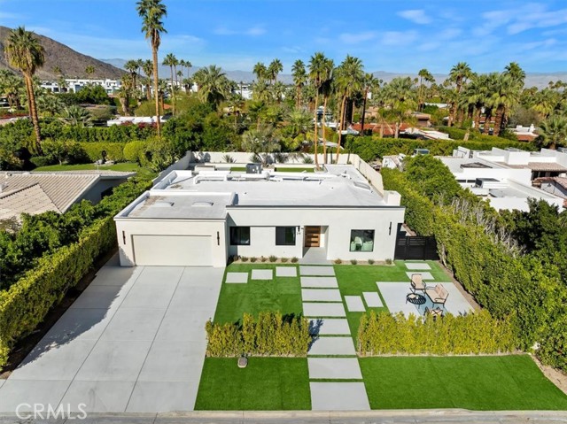 Detail Gallery Image 5 of 36 For 218 E Ocotillo, Palm Springs,  CA 92264 - 4 Beds | 3 Baths