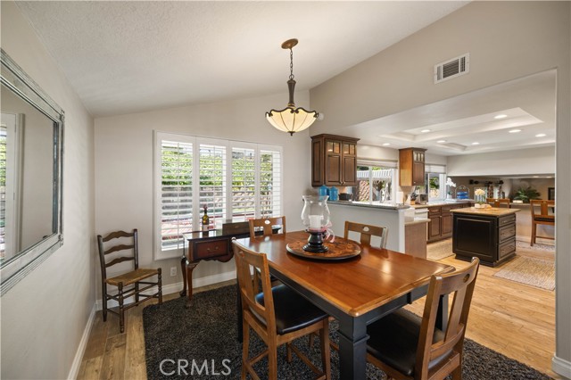 Image 10 of 42 For 16541 Charleyville