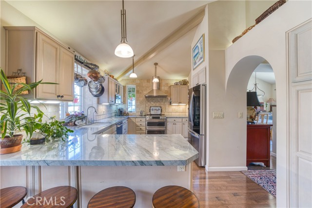 226 Encanto Avenue, Pismo Beach CA: https://media.crmls.org/medias/0204d4e5-1253-4865-a525-08c1eab12fda.jpg