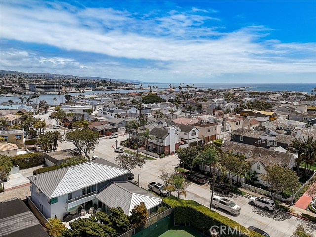 Detail Gallery Image 68 of 70 For 2025 E Balboa, Newport Beach,  CA 92661 - 4 Beds | 4 Baths