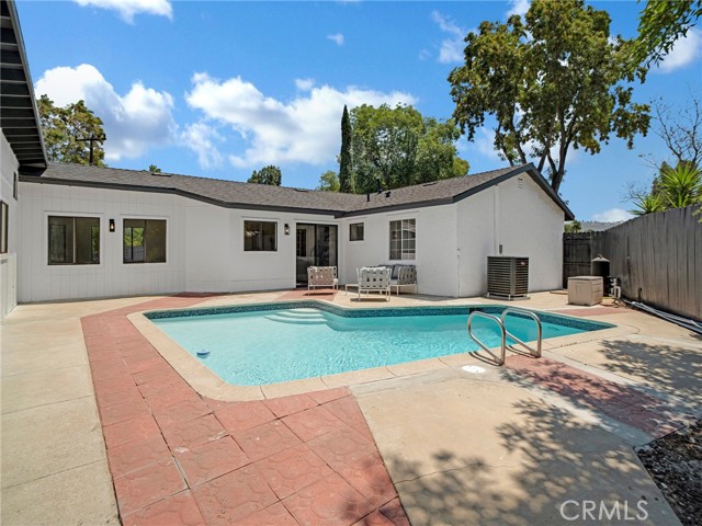 Detail Gallery Image 24 of 38 For 731 Calle Nogal, Thousand Oaks,  CA 91360 - 6 Beds | 3 Baths