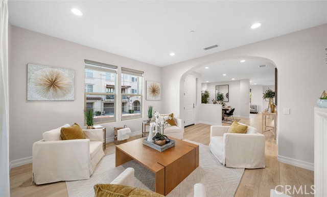 Detail Gallery Image 25 of 59 For 18689 Clubhouse, Yorba Linda,  CA 92886 - 3 Beds | 2/1 Baths