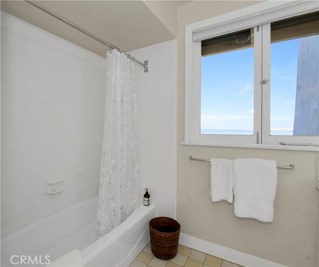 541 Palos Verdes Drive, Palos Verdes Estates, California 90274, 5 Bedrooms Bedrooms, ,4 BathroomsBathrooms,Residential,Sold,Palos Verdes,PV22022299