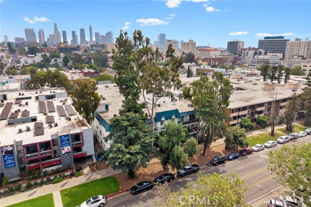 400 South La Fayette Park, 213 photo 2