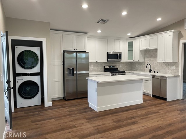 Image 42 of 65 For 824 Dune  