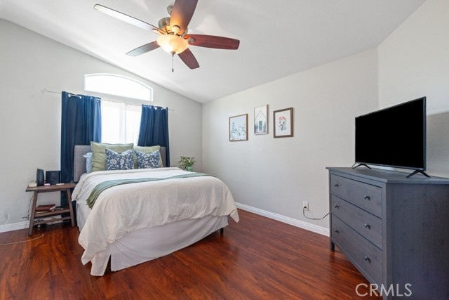 43500 Corte Barbaste, Temecula CA: https://media.crmls.org/medias/02090778-fd49-4447-84cd-0b95bb2b2f4a.jpg