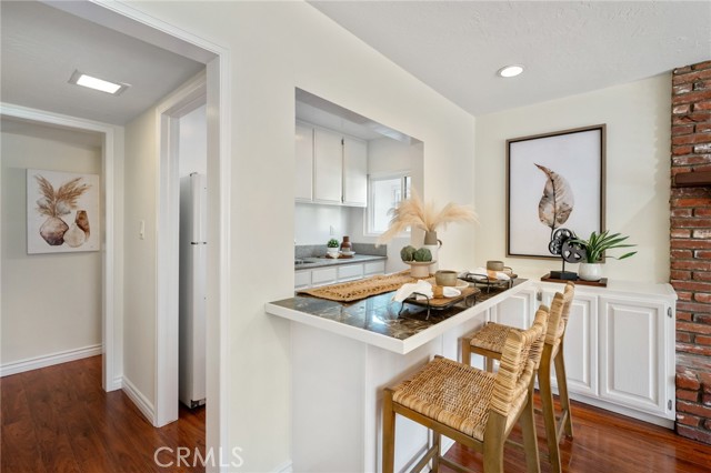 1122 Cranbrook Avenue, Torrance CA: https://media.crmls.org/medias/02092c8d-7abd-41b6-a4cb-0450ebbfdfcd.jpg