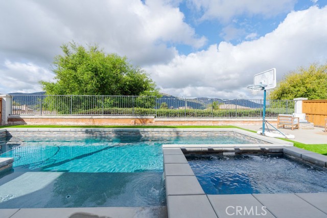 Detail Gallery Image 31 of 36 For 46109 via La Tranquila, Temecula,  CA 92592 - 4 Beds | 2/1 Baths