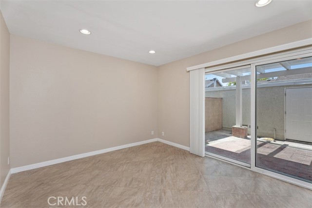 Detail Gallery Image 13 of 31 For 5817 via Romero, Yorba Linda,  CA 92887 - 3 Beds | 2/1 Baths