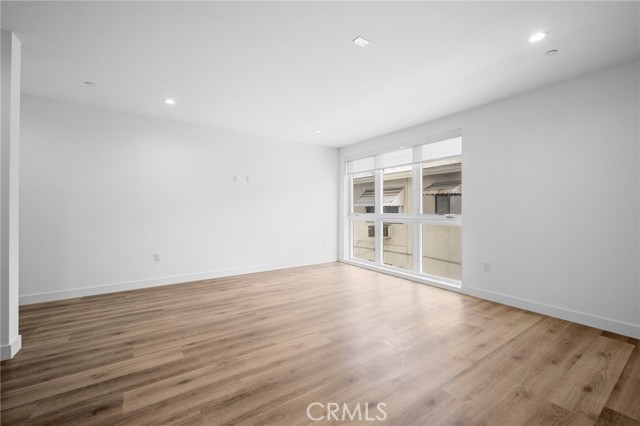 Detail Gallery Image 9 of 18 For 10657 Moorpark St #205,  North Hollywood,  CA 91602 - 1 Beds | 1 Baths