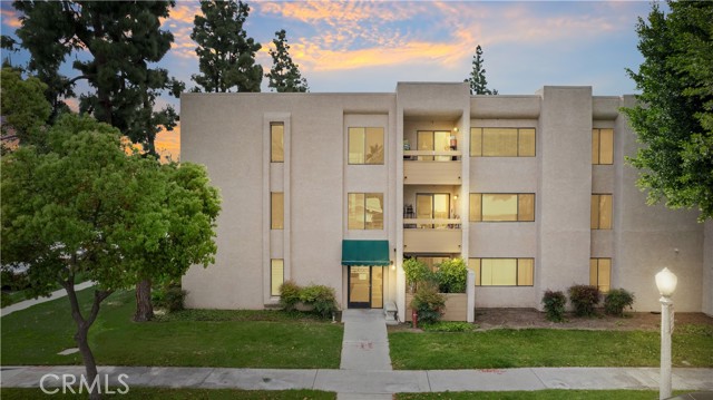 Detail Gallery Image 2 of 37 For 301 N Ford Ave #330,  Fullerton,  CA 92832 - 1 Beds | 1 Baths