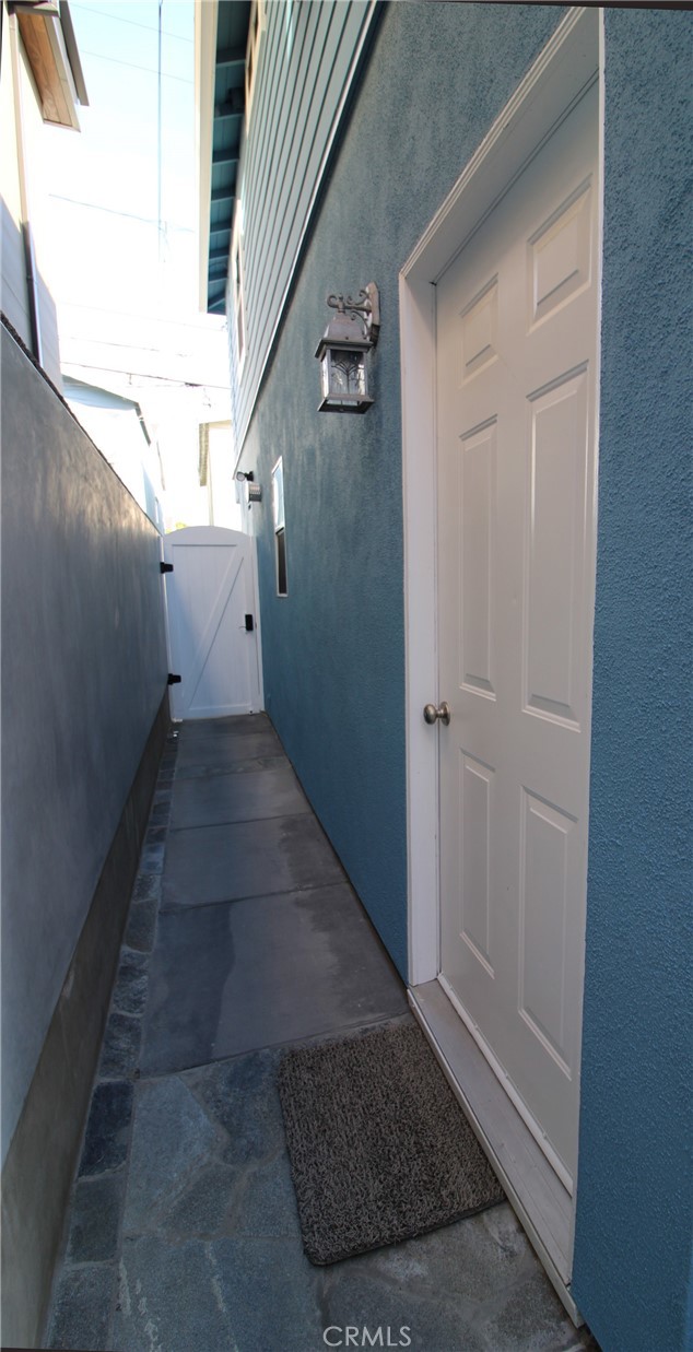 Detail Gallery Image 13 of 13 For 704 1/2 Marigold Avenue, Corona Del Mar,  CA 92625 - 0 Beds | 1 Baths