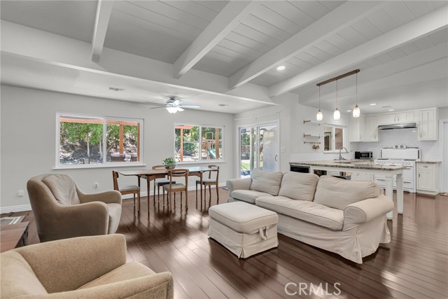 Detail Gallery Image 5 of 20 For 1502 Ransom Rd, Riverside,  CA 92506 - 3 Beds | 2 Baths