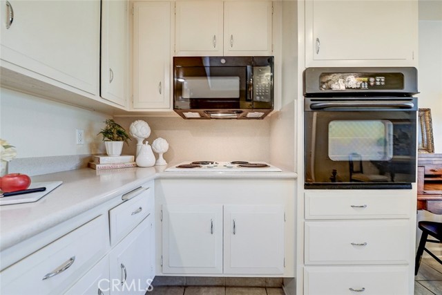 Detail Gallery Image 19 of 46 For 13720 Saint Andrews Dr 45k,  Seal Beach,  CA 90740 - 1 Beds | 1 Baths