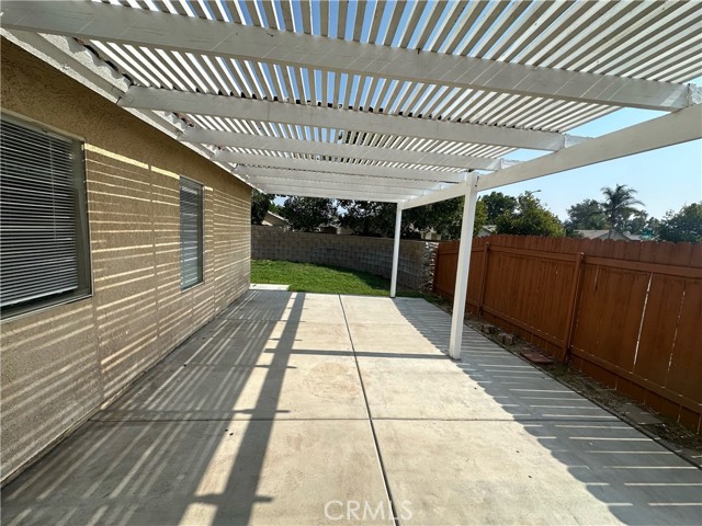 Detail Gallery Image 10 of 11 For 122 Plymoth, San Bernardino,  CA 92408 - 4 Beds | 2 Baths