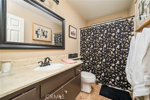 Detail Gallery Image 20 of 50 For 378 E Radcliffe Dr, Claremont,  CA 91711 - 4 Beds | 2 Baths