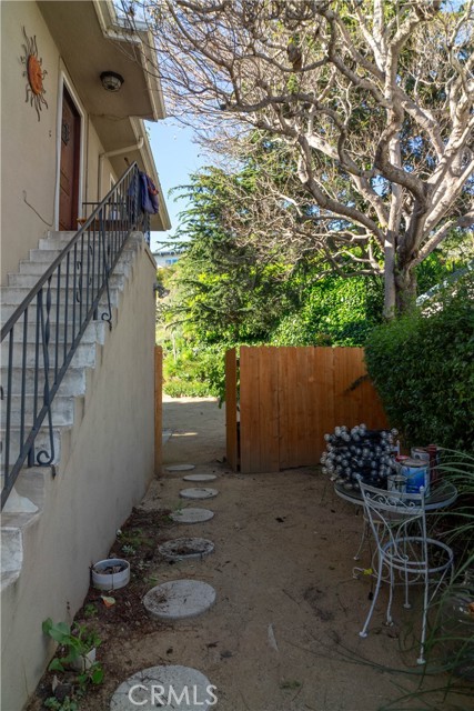 Detail Gallery Image 12 of 27 For 925 Poli St, Ventura,  CA 93001 - 2 Beds | 1 Baths