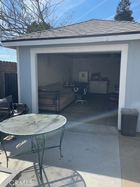 Detail Gallery Image 24 of 24 For 431 Douglas, Bakersfield,  CA 93308 - 2 Beds | 1 Baths