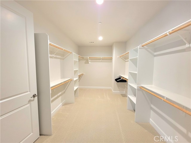 Detail Gallery Image 24 of 37 For 346 Sawbuck, Irvine,  CA 92618 - 5 Beds | 5/3 Baths