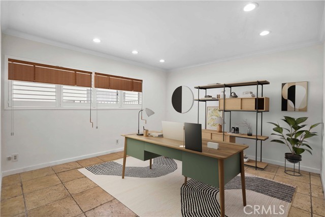 11970 Montana Avenue, Brentwood CA: https://media.crmls.org/medias/0211c0a9-e463-4102-a87d-95f1c98e3362.jpg