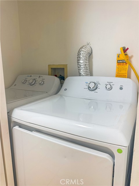 200 N San Fernando Road, Los Angeles CA: https://media.crmls.org/medias/02134b71-7087-4f05-84ed-0415c702634d.jpg