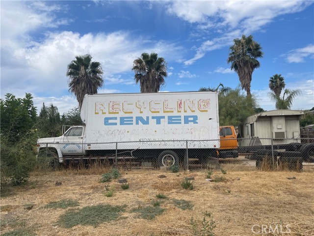 Detail Gallery Image 25 of 33 For 3865 Fox Tail Ln, Jurupa Valley,  CA 92509 - – Beds | – Baths