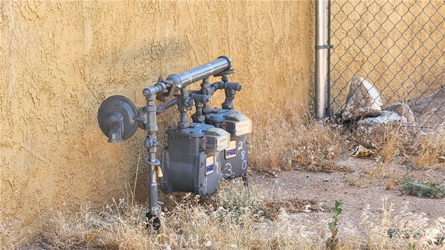 10655 Cochiti Road, Apple Valley CA: https://media.crmls.org/medias/02145a65-dc23-4384-86ee-dd5e0ca022cf.jpg