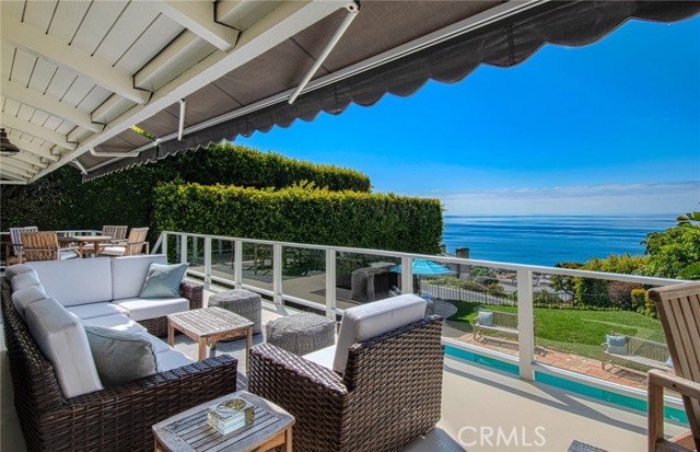 Detail Gallery Image 14 of 37 For 1407 Emerald Bay, Laguna Beach,  CA 92651 - 3 Beds | 3 Baths