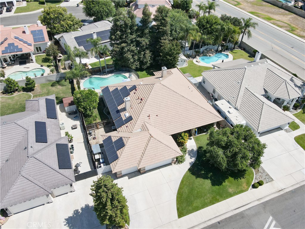 https://media.crmls.org/medias/0216a076-5fef-41e0-8393-828f29732e5a.jpg?preset=X-Large