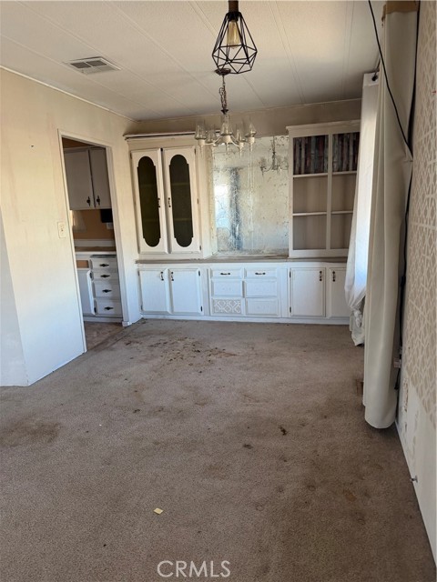 Detail Gallery Image 4 of 11 For 9391 California Ave #81,  Riverside,  CA 92503 - 2 Beds | 2 Baths