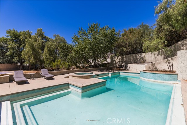 Detail Gallery Image 23 of 25 For 23760 Oakfield Rd, Hidden Hills,  CA 91302 - 4 Beds | 3/1 Baths