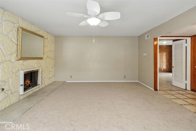 Detail Gallery Image 9 of 29 For 786 Spruce, Riverside,  CA 92507 - 4 Beds | 2 Baths