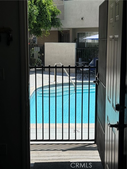 Detail Gallery Image 2 of 10 For 6223 Morse Ave, North Hollywood,  CA 91606 - 3 Beds | 2 Baths