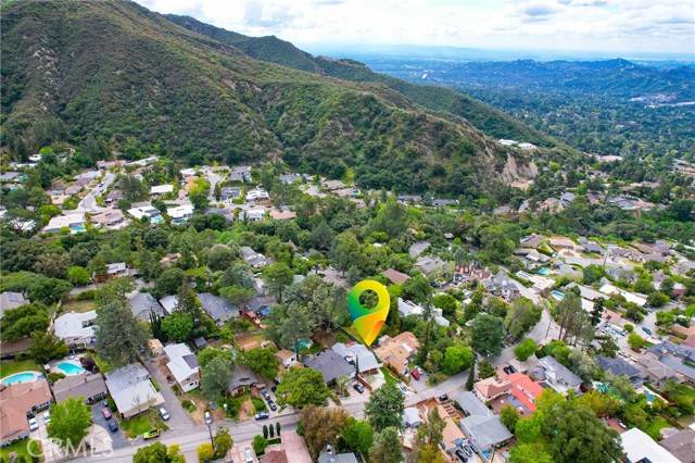 5624 Freeman Avenue, La Crescenta CA: https://media.crmls.org/medias/02187d92-2da9-44ca-b6d0-7f369041f0f6.jpg