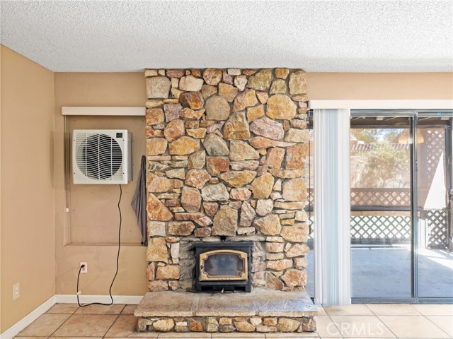 Detail Gallery Image 21 of 68 For 14736 Chaparral Ln #12,  Helendale,  CA 92342 - 3 Beds | 2/1 Baths