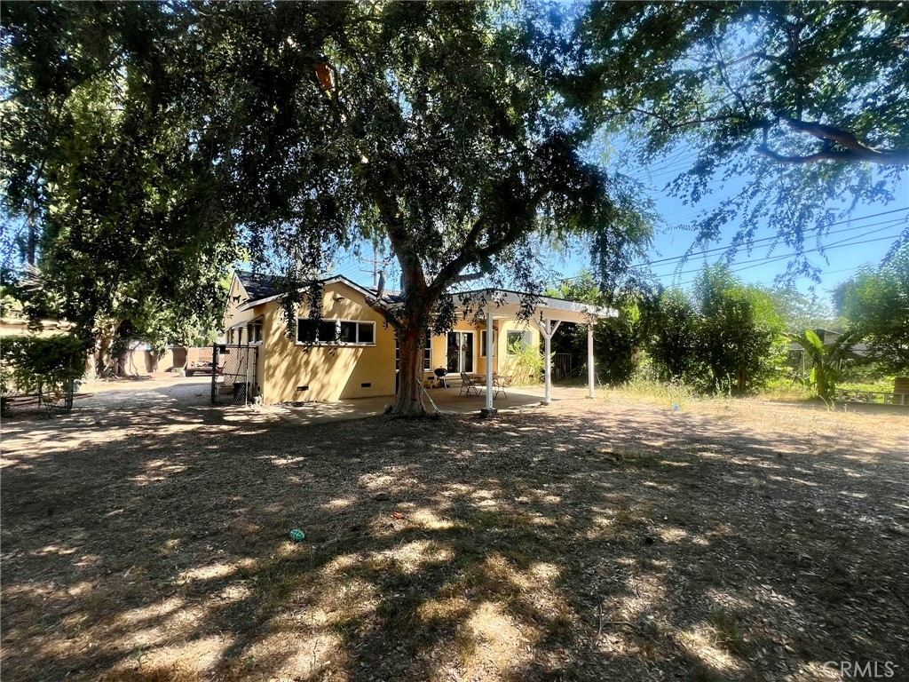 https://media.crmls.org/medias/0218fcff-3b60-4bc1-b477-67c929bee426.jpg?preset=X-Large