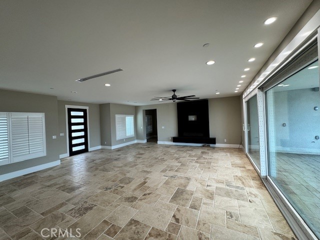 9526 Appleton Street, Victorville CA: https://media.crmls.org/medias/02193b0f-2eb3-4e2f-9f4e-d6c249dfa064.jpg