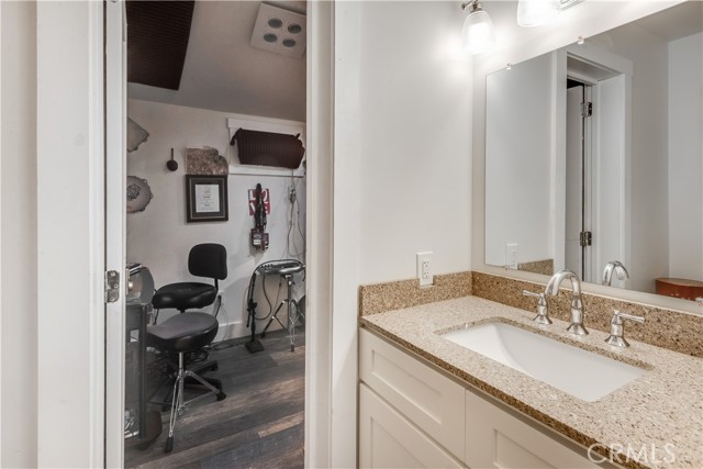 Detail Gallery Image 18 of 20 For 1224 243rd St, Harbor City,  CA 90710 - 3 Beds | 2/1 Baths
