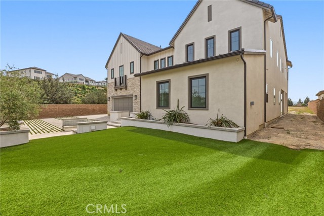 Detail Gallery Image 30 of 38 For 10542 Wood Briar Ct, Chatsworth,  CA 91311 - 5 Beds | 5/1 Baths