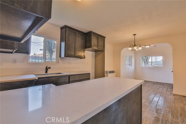 Detail Gallery Image 14 of 42 For 125 E 90th St, Los Angeles,  CA 90003 - 2 Beds | 2 Baths