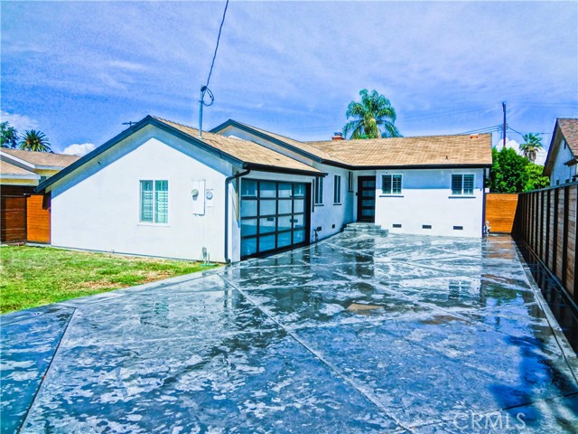 Detail Gallery Image 18 of 22 For 22135 Vanowen St, Canoga Park,  CA 91303 - 3 Beds | 2 Baths