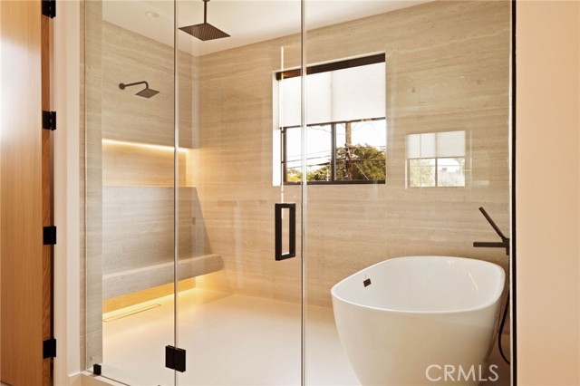 Detail Gallery Image 21 of 26 For 3962 Alla, Los Angeles,  CA 90066 - 4 Beds | 4/1 Baths