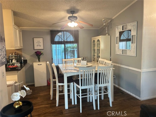 Detail Gallery Image 10 of 20 For 12861 West St #157,  Garden Grove,  CA 92840 - 3 Beds | 2 Baths